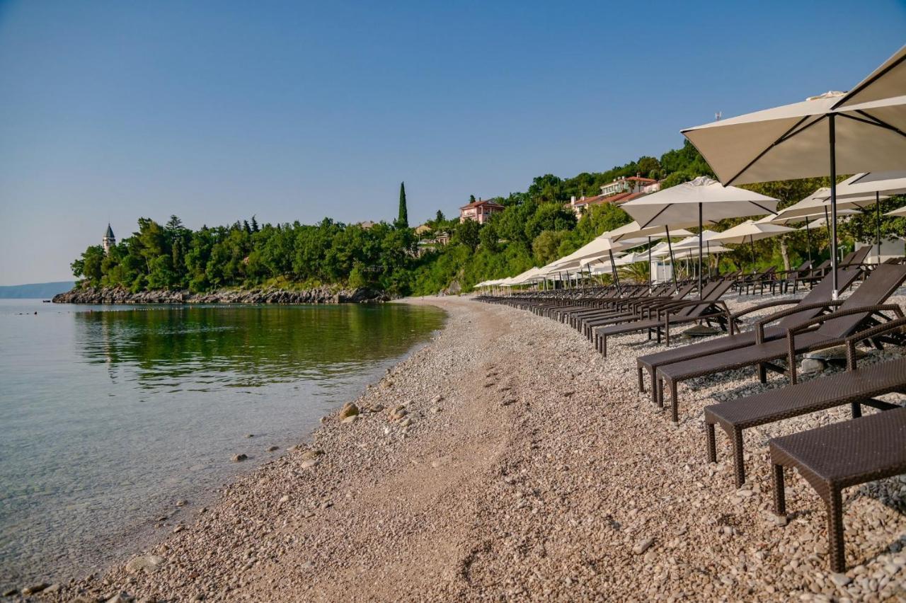 Campsite & Holiday Resort Medveja Exteriör bild